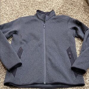 Arc'teryx Covert fleece cardigan sz L women's